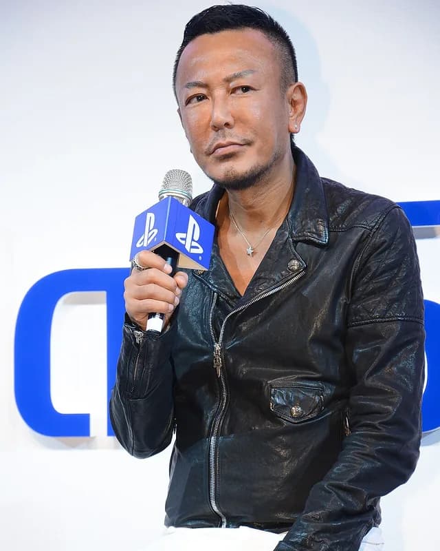 Retrato de Toshihiro Nagoshi